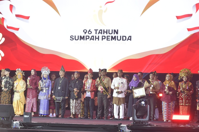 Pada Puncak Peringatan HSP Ke-96 Tahun 2024, Kemenpora Berikan Apresiasi Kepada Pemuda Indonesia Berprestasi Di Berbagai Bidang